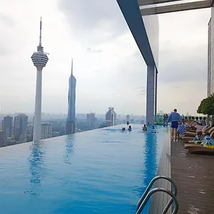 Platinum Klcc By Black Apartment Kuala Lumpur